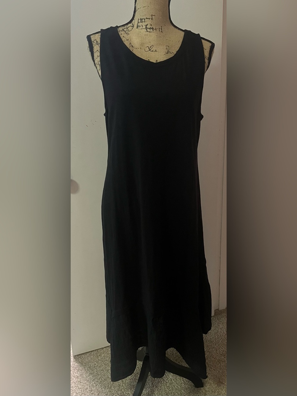 LOGO by Lori Goldstein Black Sleeveless Handkerchief Eyelet Hem Size XL